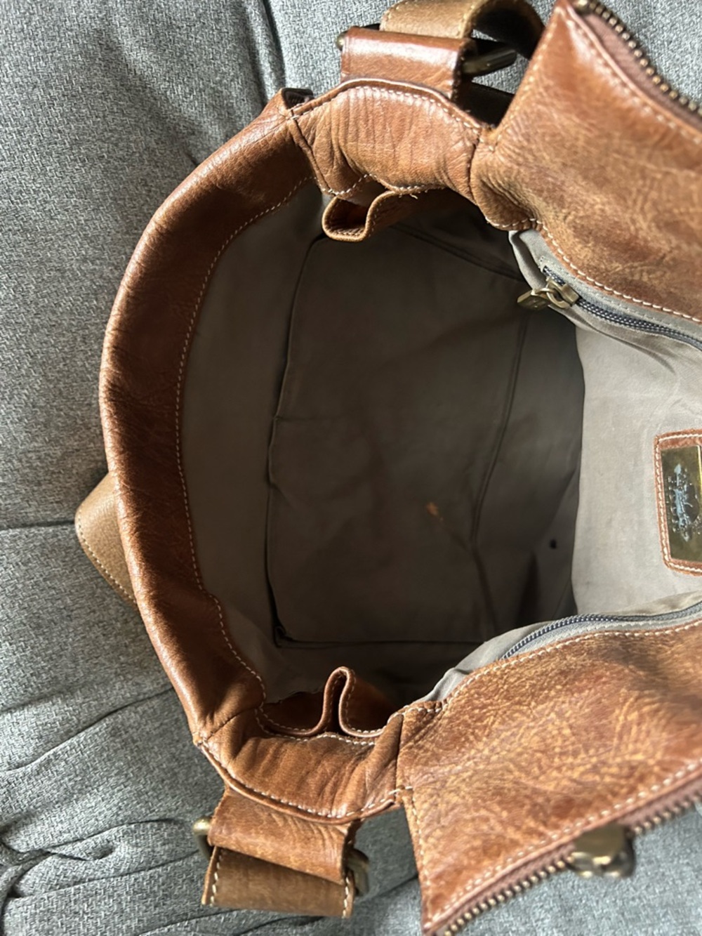 Roots Tribe Satchel Bag ~Vintage - Picture 11 of 16